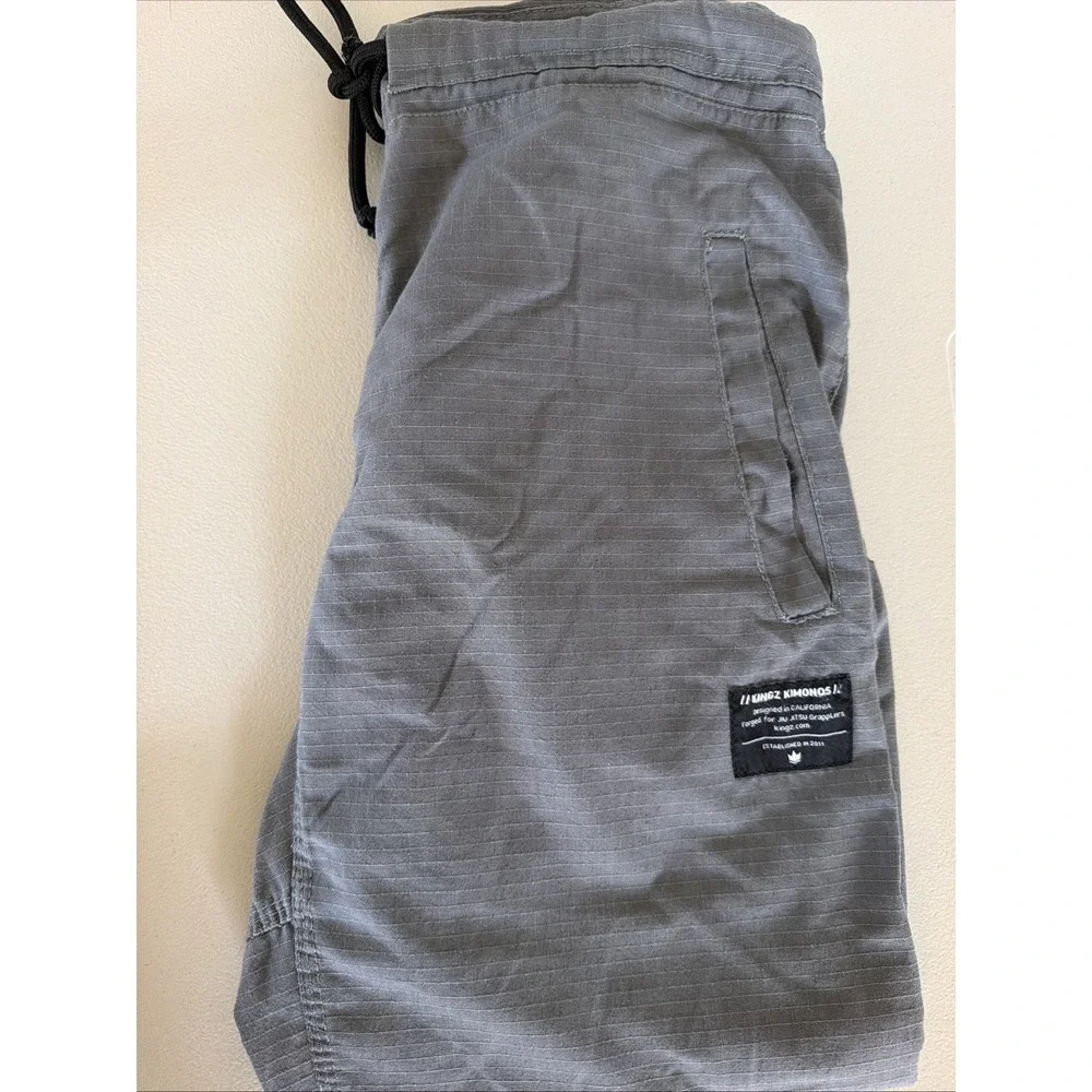 Kingz Kimonos Men's Size A1 Gray Casual Ripstop Pants Drawstring Pocket